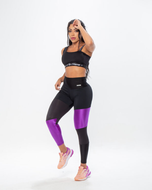 Legging Fitness Feminina - Preta Com Recorte roxo - Image 6